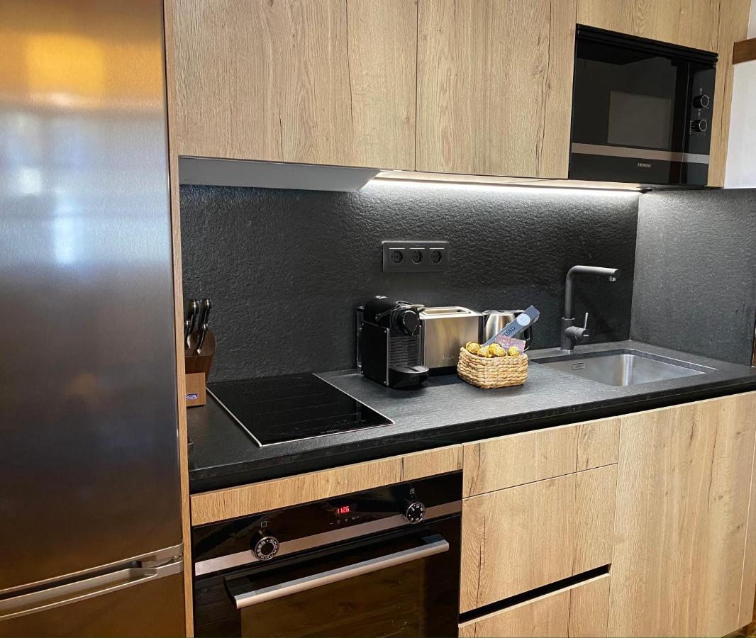 エル・ターターRustic Chic De Luxe 47E Hut-5687アパートメント エクステリア 写真